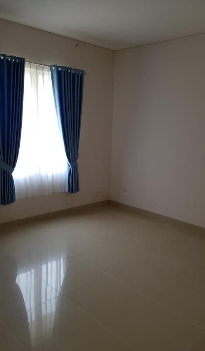 Dijual Rumah di Airlangga Grand Taruma